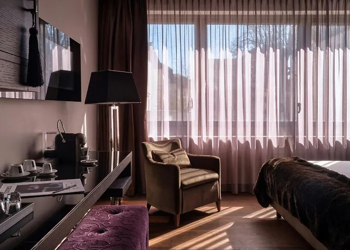 Roomers Frankfurt Central, Autograph Collection 5* Frankfurt am Main