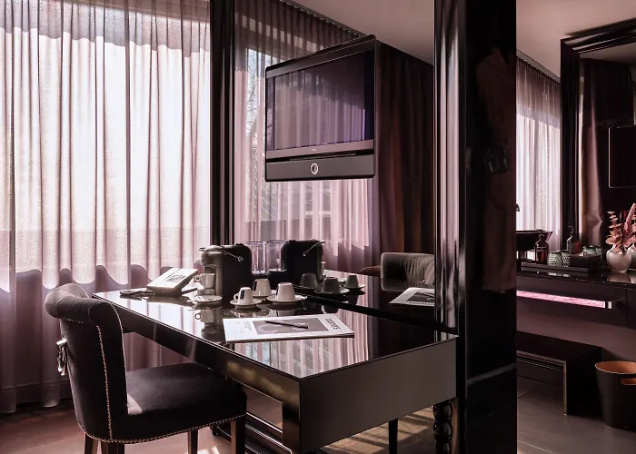 Roomers Frankfurt Central, Autograph Collection فندق