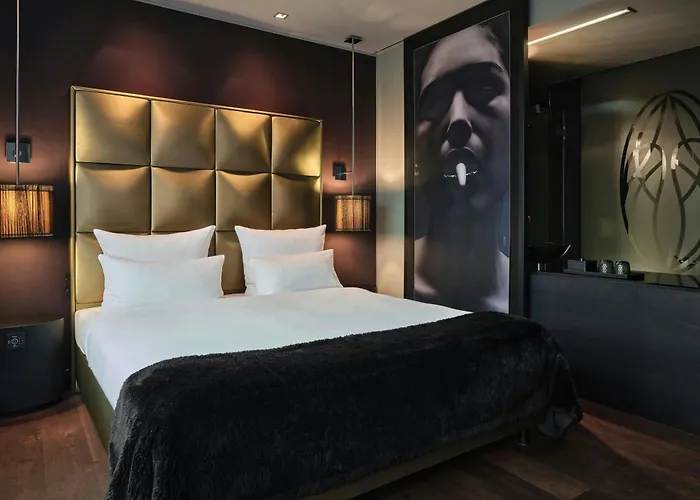 Roomers Frankfurt Central, Autograph Collection Frankfurt am Main