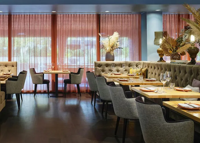 Roomers Frankfurt Central, Autograph Collection Frankfurt am Main